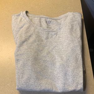 Women’s GAP Modern T Size L